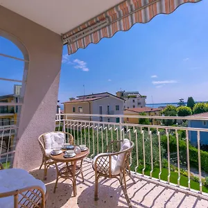 La Maison Fleurie Desenzano del Garda